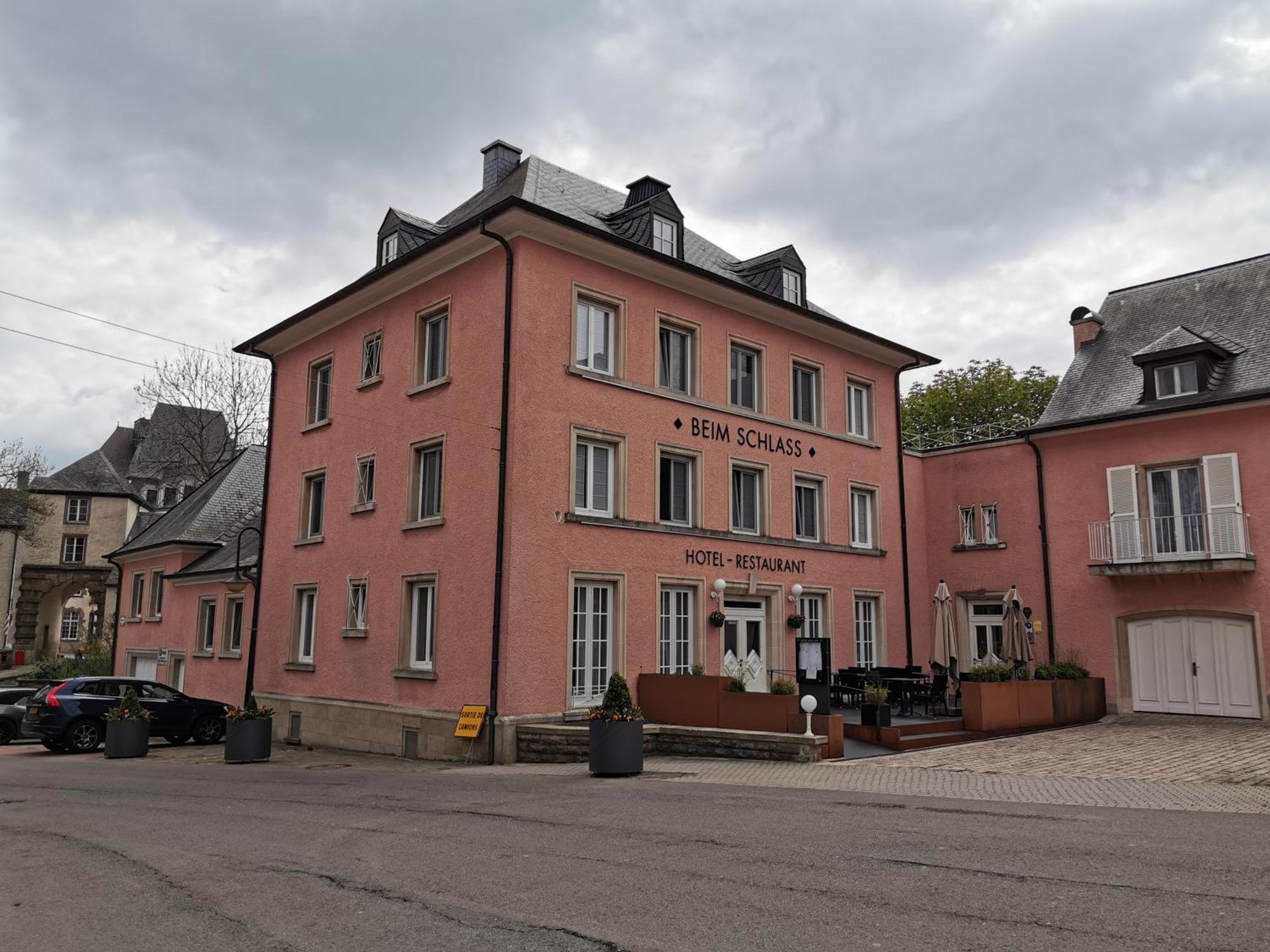 Hotel-Restaurant Beim Schlass Wiltz Luaran gambar