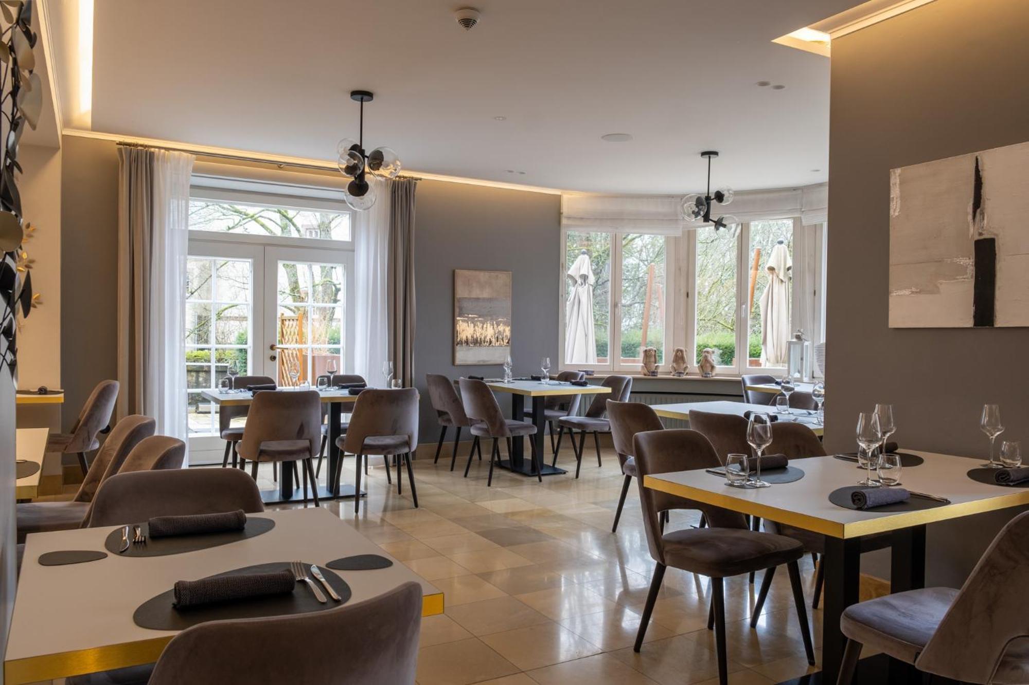 Hotel-Restaurant Beim Schlass Wiltz Luaran gambar